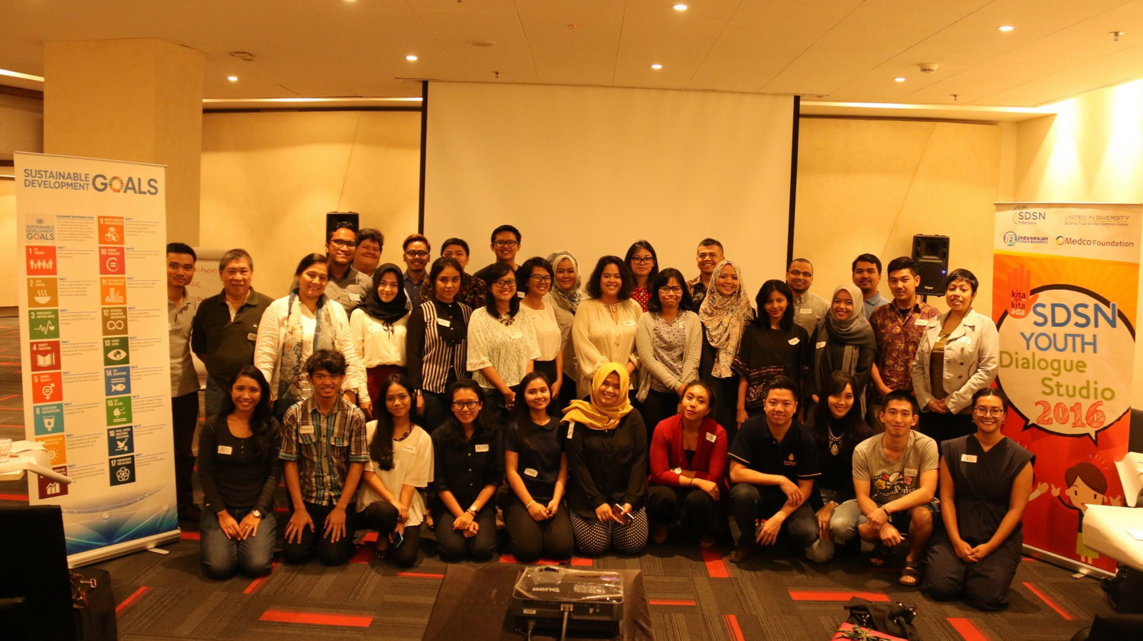 Youth Dialogue Studio	